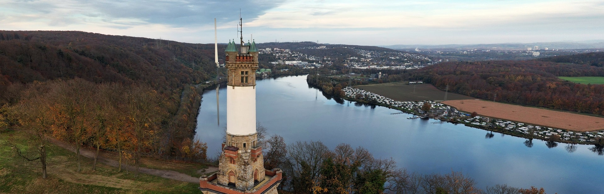 Ausblick auf den Harkotensee in Wetter.