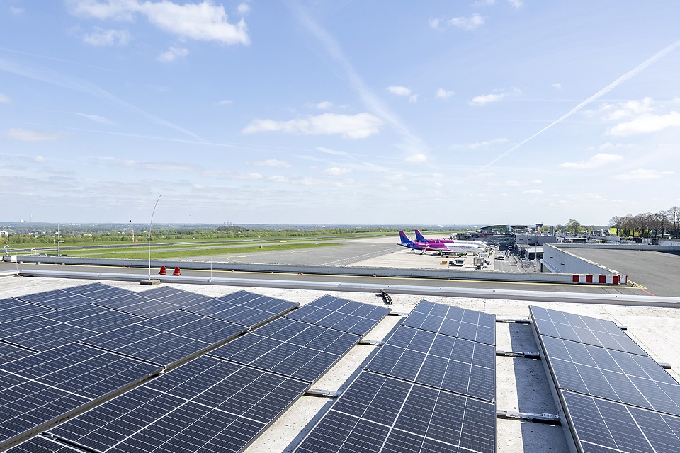 Dortmunder Flughagen mit PV-Anlagen.